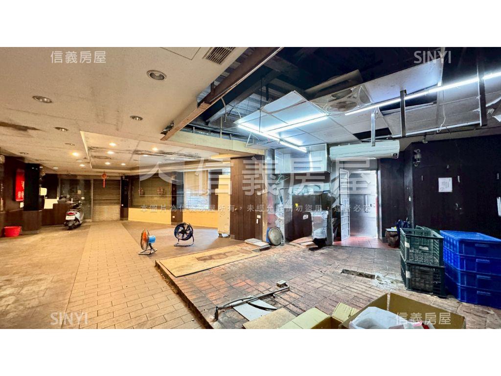 樂華夜市旁三角窗透天店面房屋室內格局與周邊環境