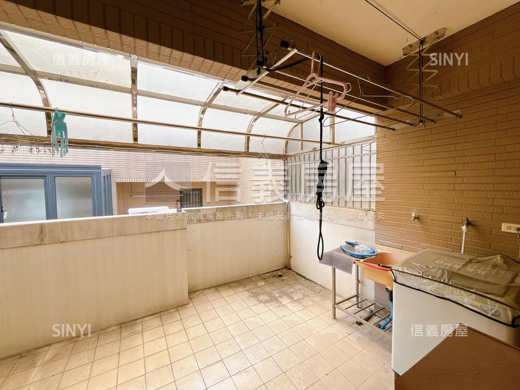 鄉林綠世界震後美透天房屋室內格局與周邊環境