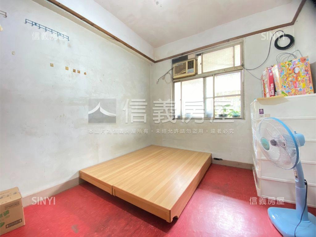 ⭐環球百貨。邊間三房房屋室內格局與周邊環境