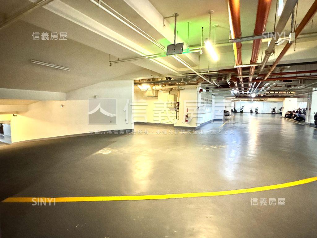 ８６快速道路旁成家首選！房屋室內格局與周邊環境