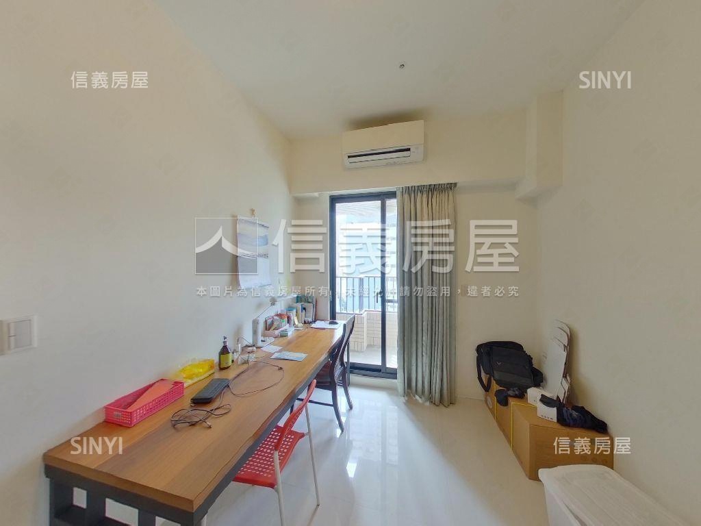 高雄鼎宇博愛之星決心處理房屋室內格局與周邊環境
