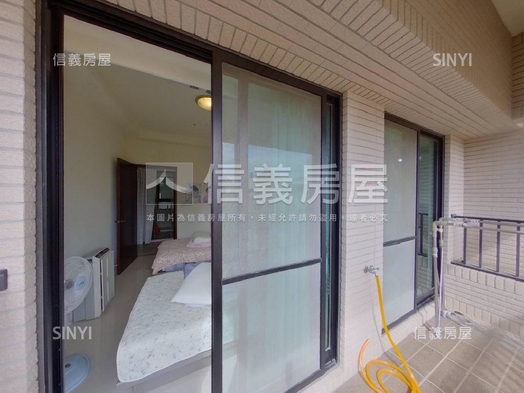 高雄鼎宇博愛之星決心處理房屋室內格局與周邊環境