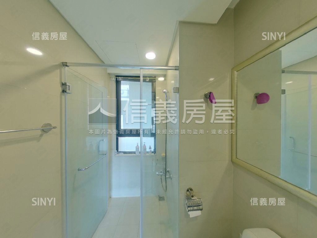 高雄鼎宇博愛之星決心處理房屋室內格局與周邊環境