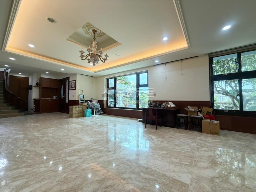 天母獨棟美景＊泳池別墅房屋室內格局與周邊環境