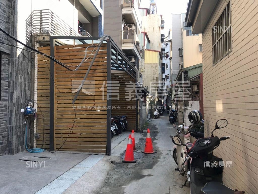 逢甲商圈稀有方正透天房屋室內格局與周邊環境