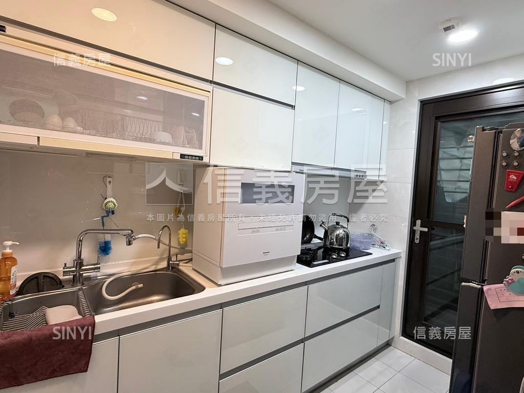 史恩莊園精緻兩房車位房屋室內格局與周邊環境