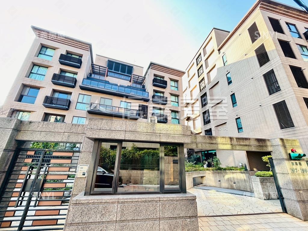 史恩莊園精緻兩房車位房屋室內格局與周邊環境