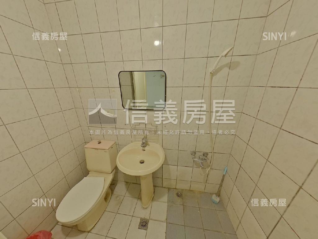 望族ＩＩ私藏美屋房屋室內格局與周邊環境