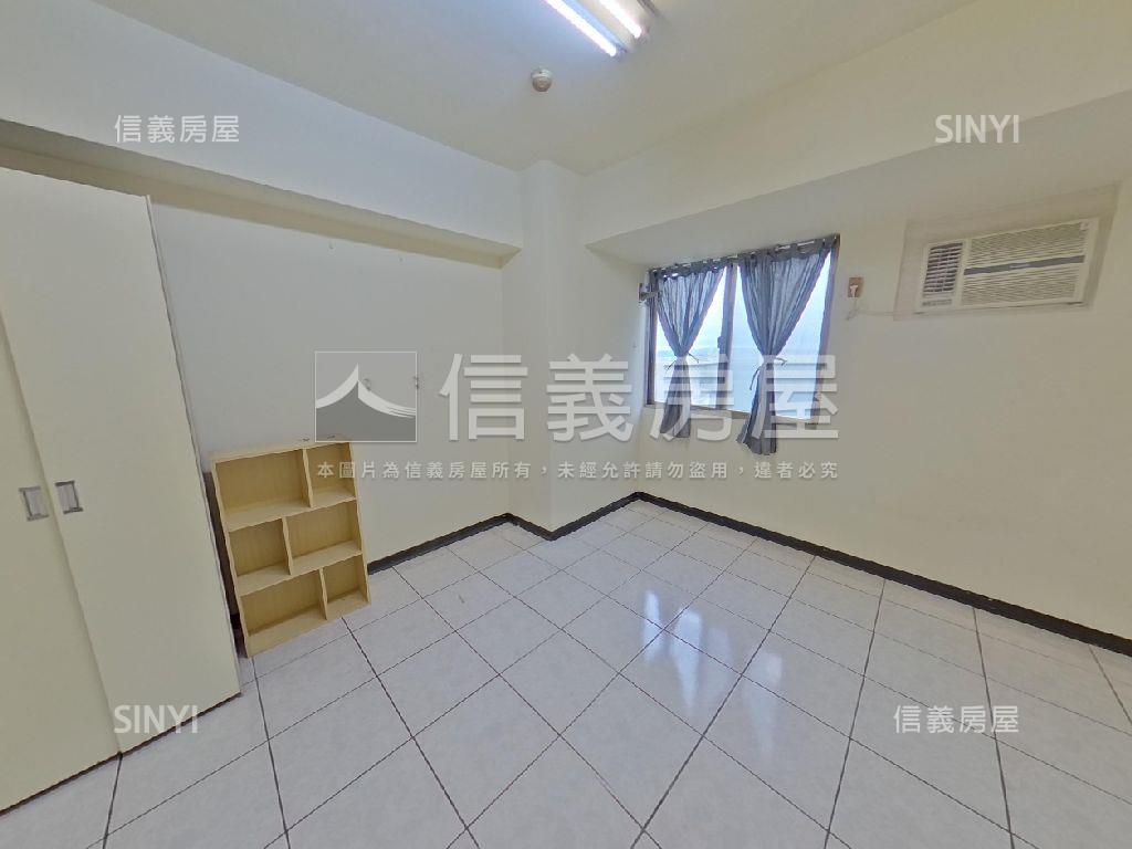 望族ＩＩ私藏美屋房屋室內格局與周邊環境