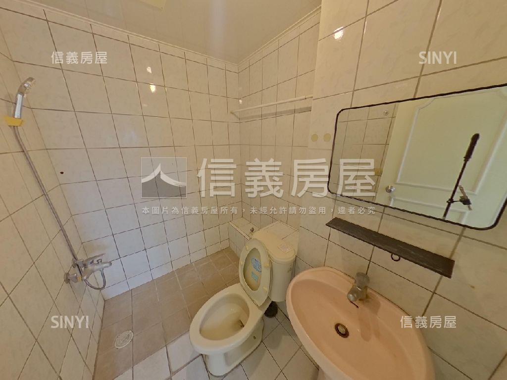 望族ＩＩ私藏美屋房屋室內格局與周邊環境