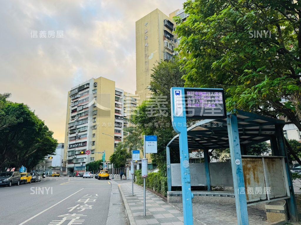 ✓低總價萬青街店面房屋室內格局與周邊環境