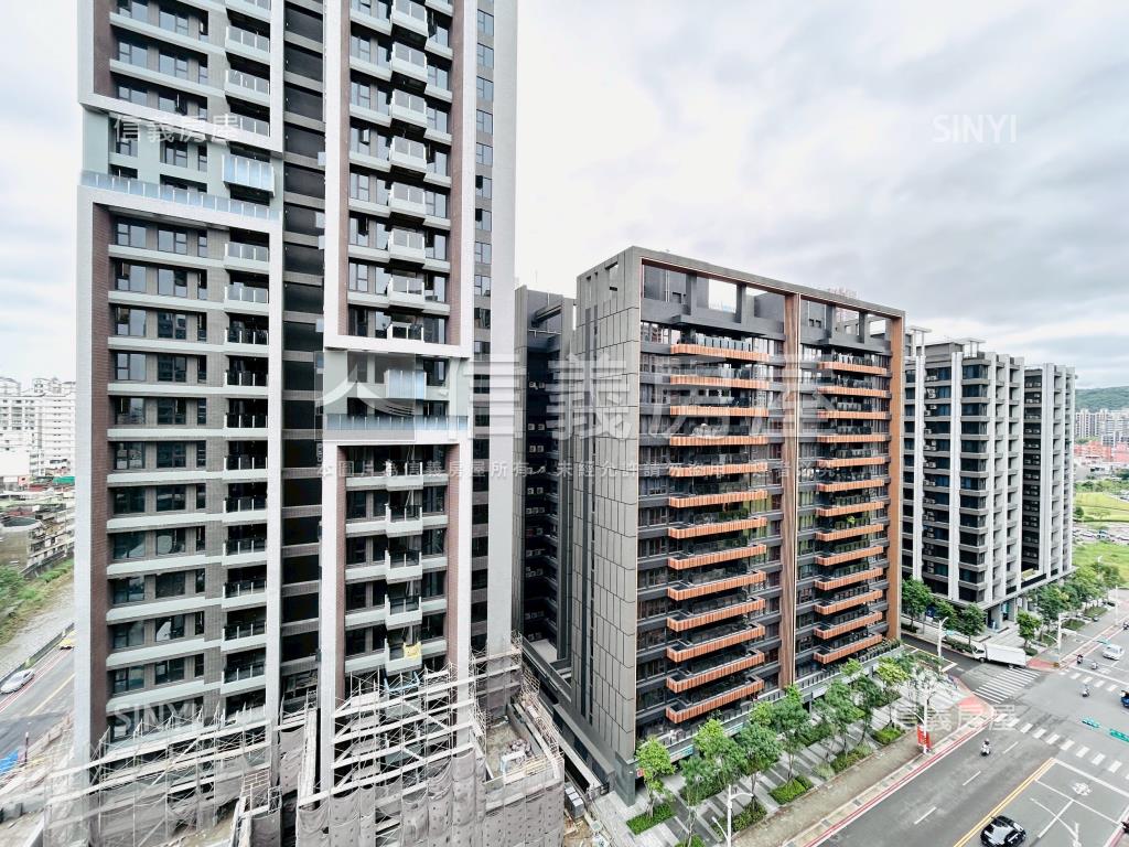 小檜溪-質感兩房車位房屋室內格局與周邊環境
