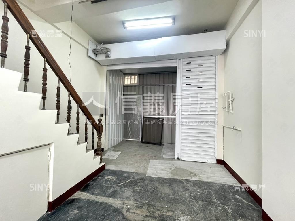 五甲二路熱鬧精美透店房屋室內格局與周邊環境