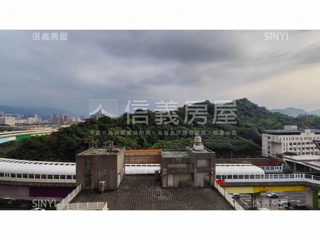 力霸山河高樓精品２房房屋室內格局與周邊環境