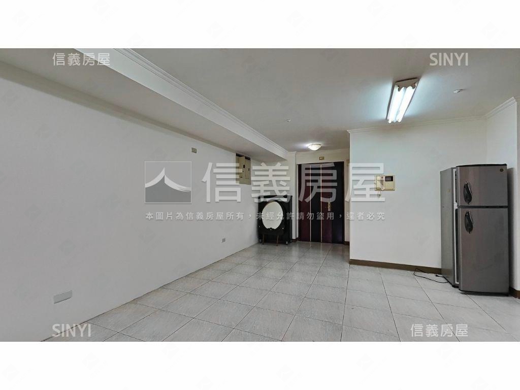 力霸山河高樓精品２房房屋室內格局與周邊環境