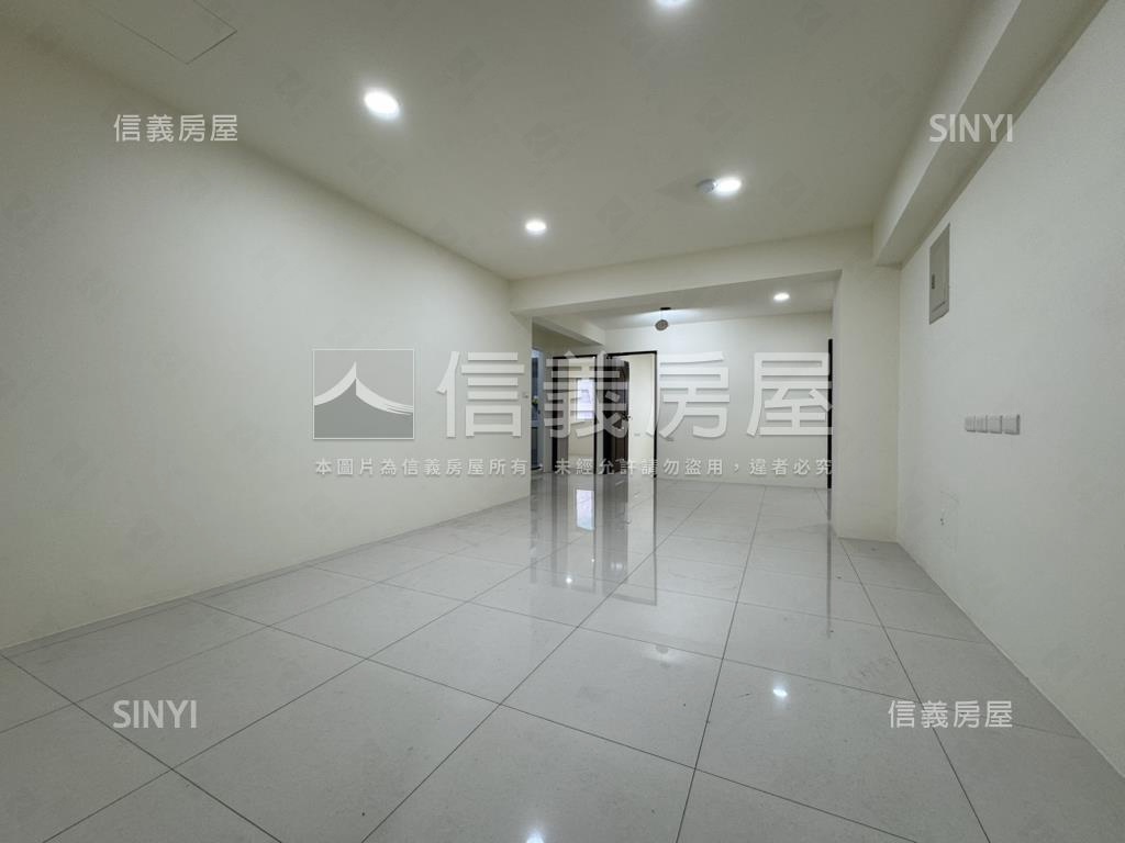 近萬隆捷運★電梯三房房屋室內格局與周邊環境