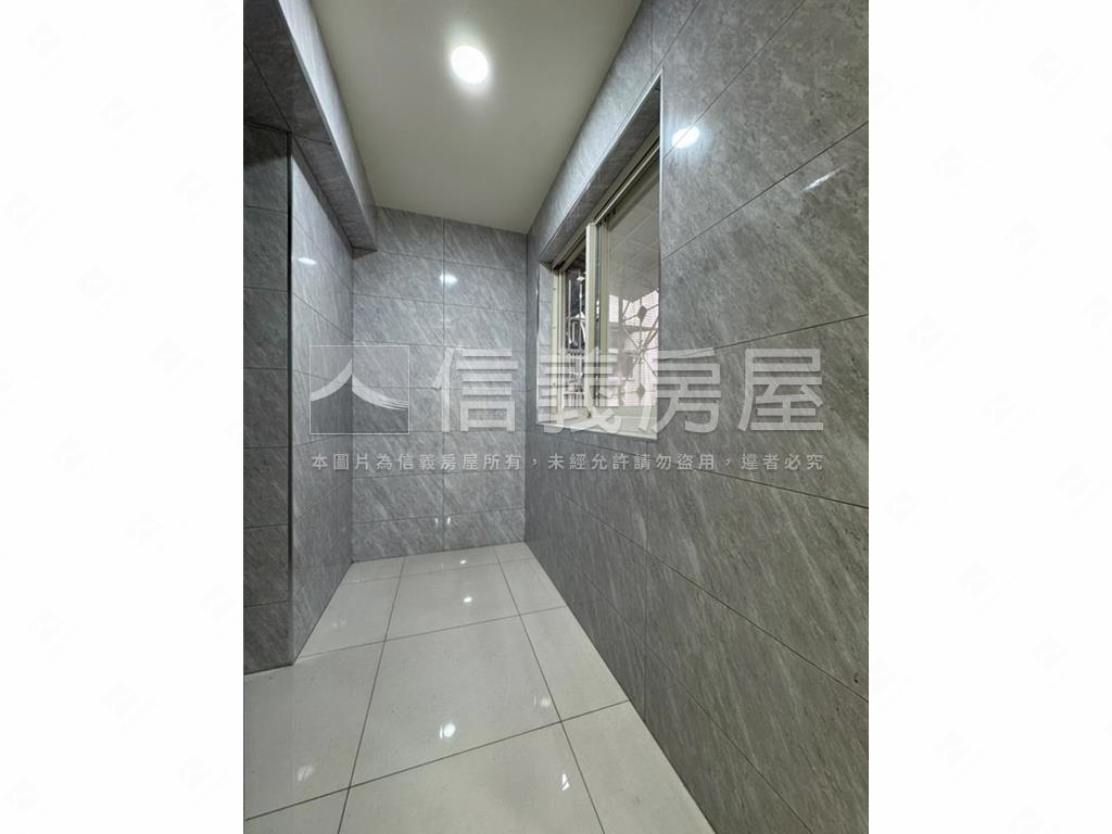 近萬隆捷運★電梯三房房屋室內格局與周邊環境