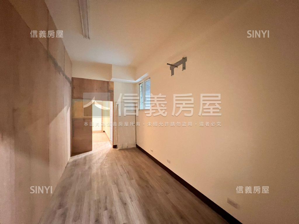 幸福★邊間一樓金店面房屋室內格局與周邊環境