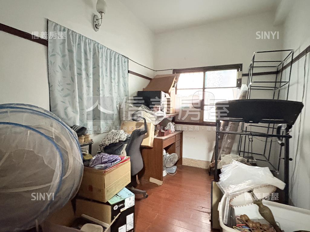 柳營車站｜約１２米金店地房屋室內格局與周邊環境