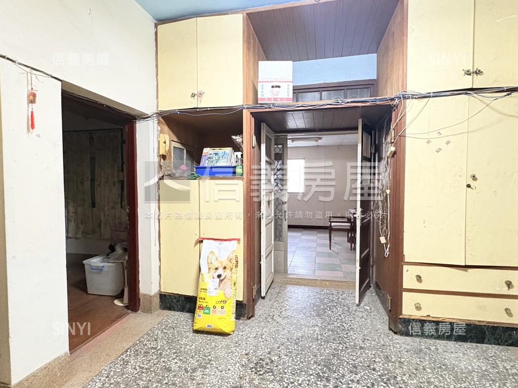 柳營車站｜約１２米金店地房屋室內格局與周邊環境