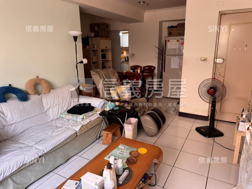 大有冠倫稀有邊間成家３房房屋室內格局與周邊環境