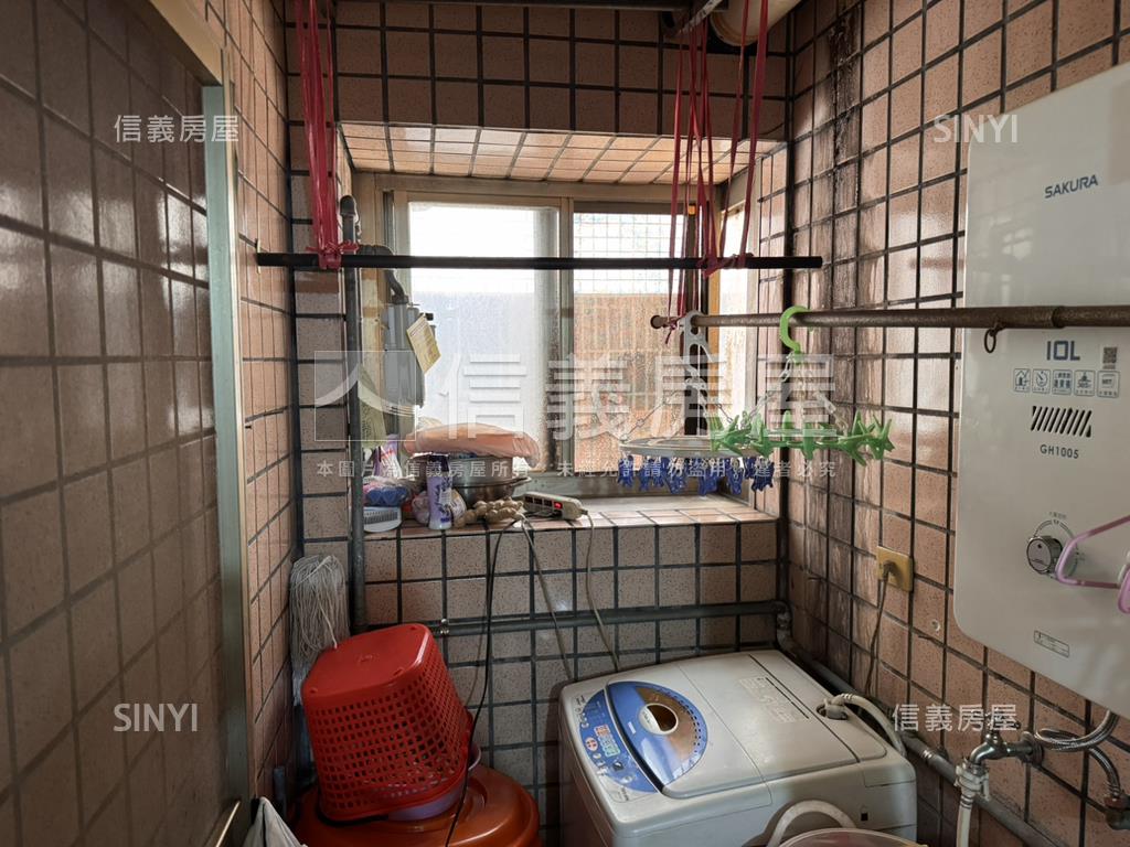 大有冠倫稀有邊間成家３房房屋室內格局與周邊環境