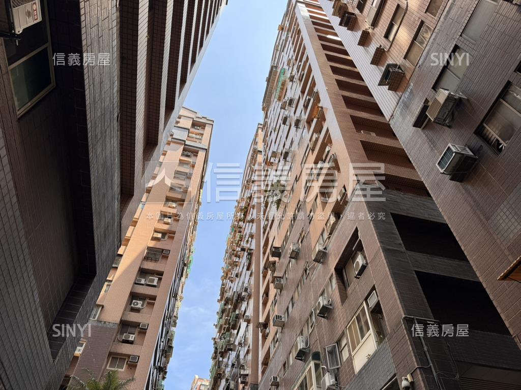 大有冠倫稀有邊間成家３房房屋室內格局與周邊環境