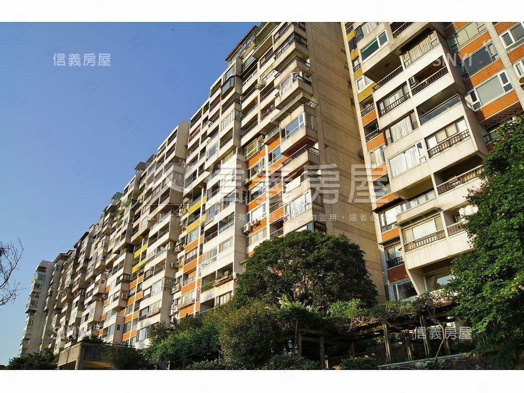 山河美景楓丹白露頂級裝潢房屋室內格局與周邊環境