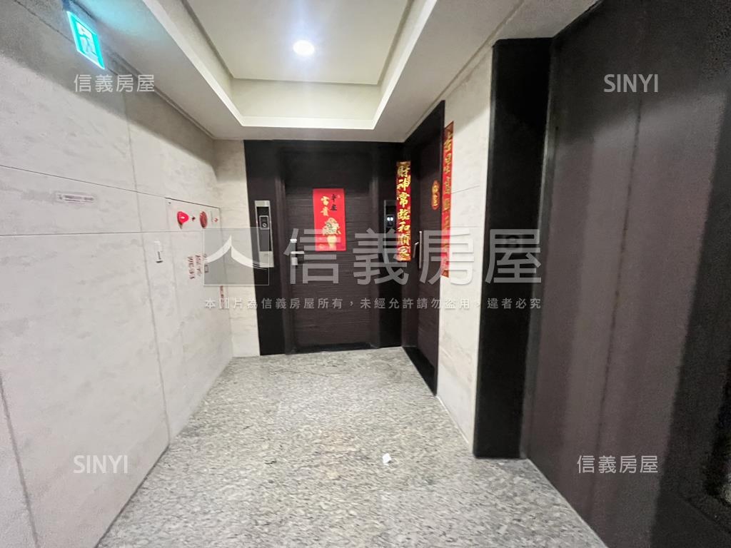 長耀朗朗景觀３房車位房屋室內格局與周邊環境