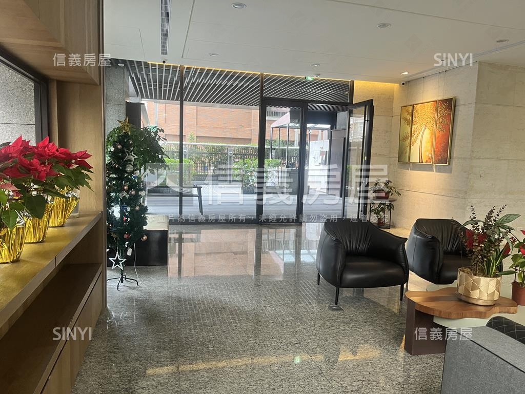 長耀朗朗景觀３房車位房屋室內格局與周邊環境