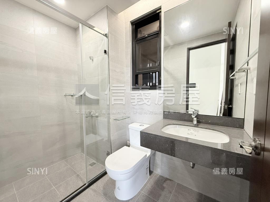 城揚．保泰一品三房平車房屋室內格局與周邊環境