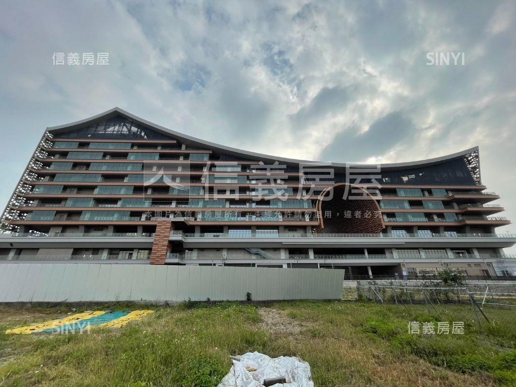 鳳山光復正路稀有金透店房屋室內格局與周邊環境