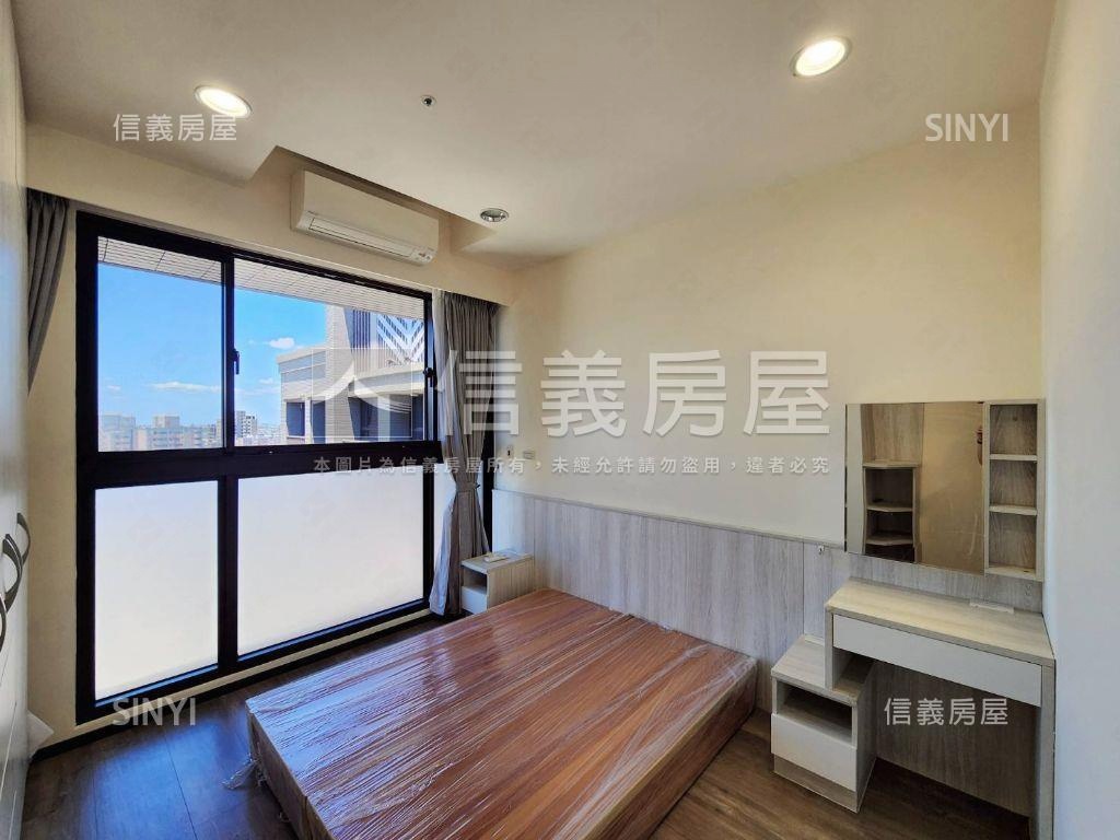 專任勤樸悅圓景觀三房車位房屋室內格局與周邊環境