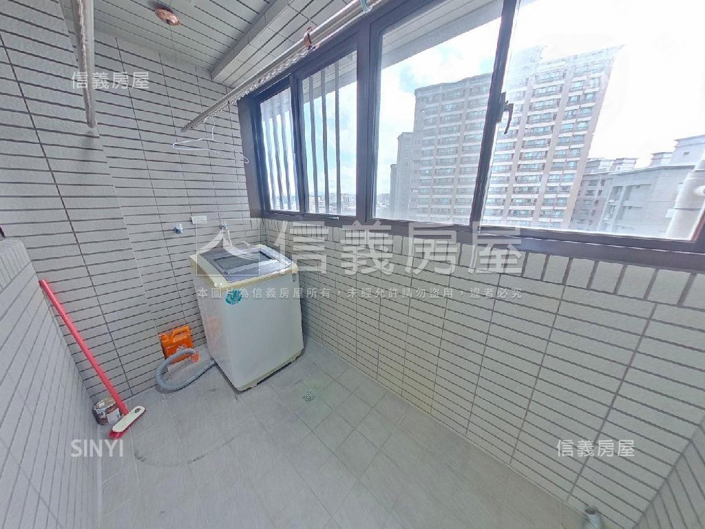 專任勤樸悅圓景觀三房車位房屋室內格局與周邊環境