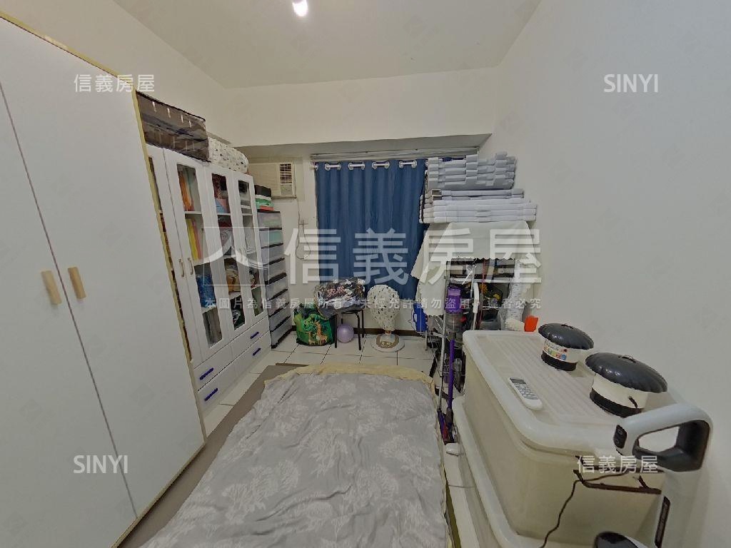 專任經國路美妝三房車位房屋室內格局與周邊環境