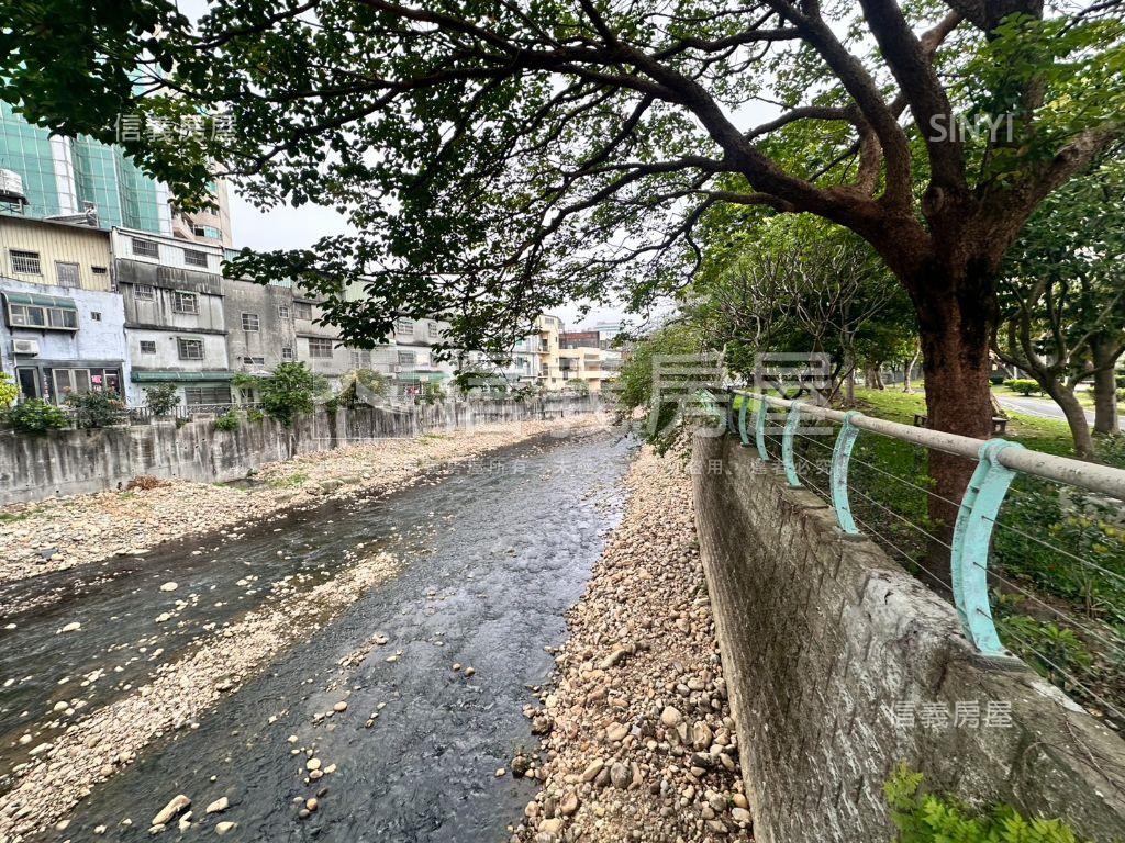 南崁視野佳高樓兩房車位房屋室內格局與周邊環境