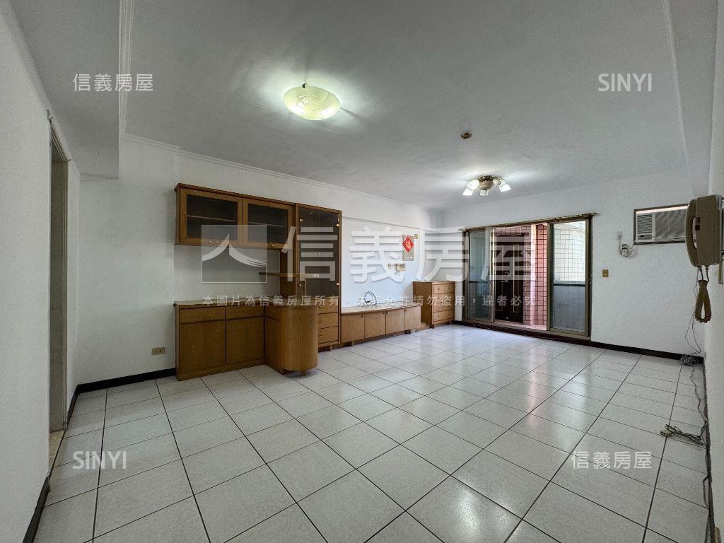 中清路水湳美麗３房平車房屋室內格局與周邊環境