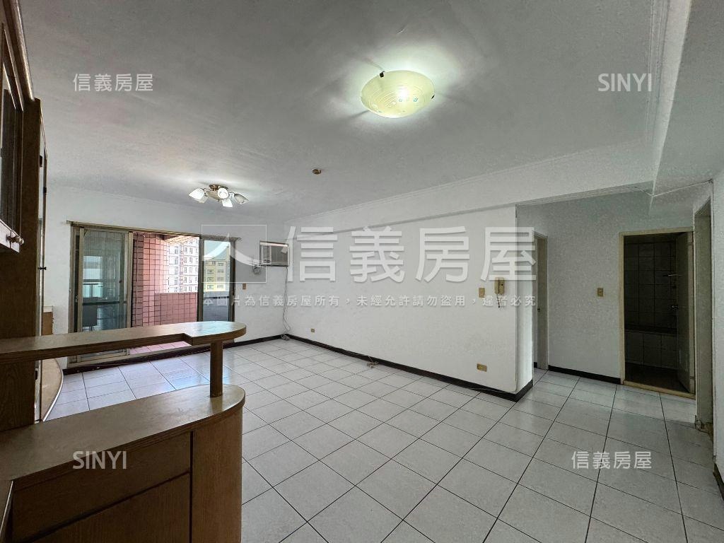 中清路水湳美麗３房平車房屋室內格局與周邊環境