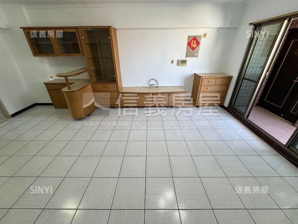 中清路水湳美麗３房平車房屋室內格局與周邊環境