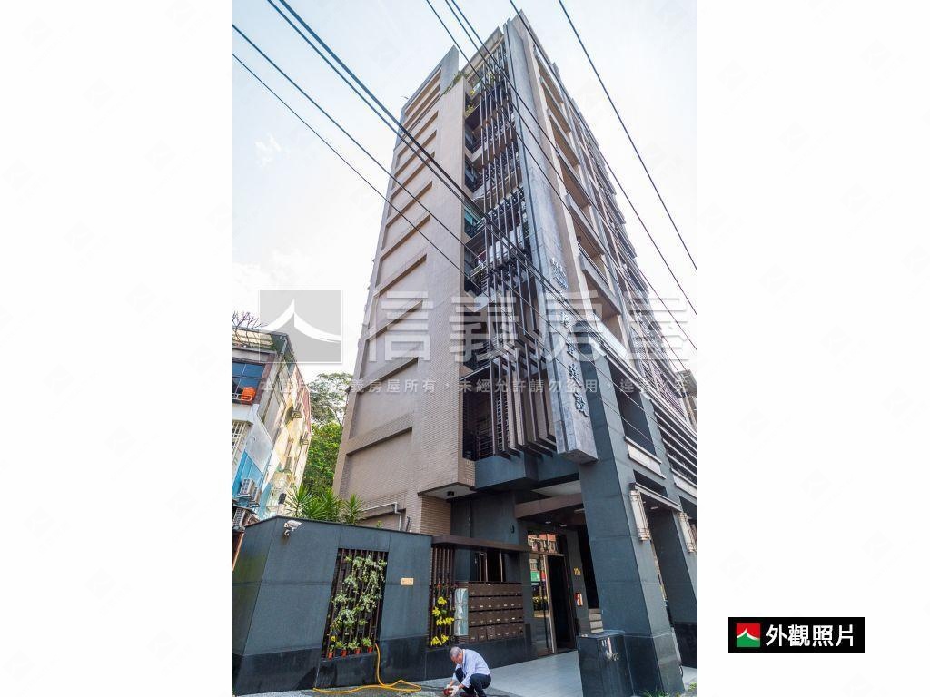 ✿萬隆挑高四米二金店面✿房屋室內格局與周邊環境