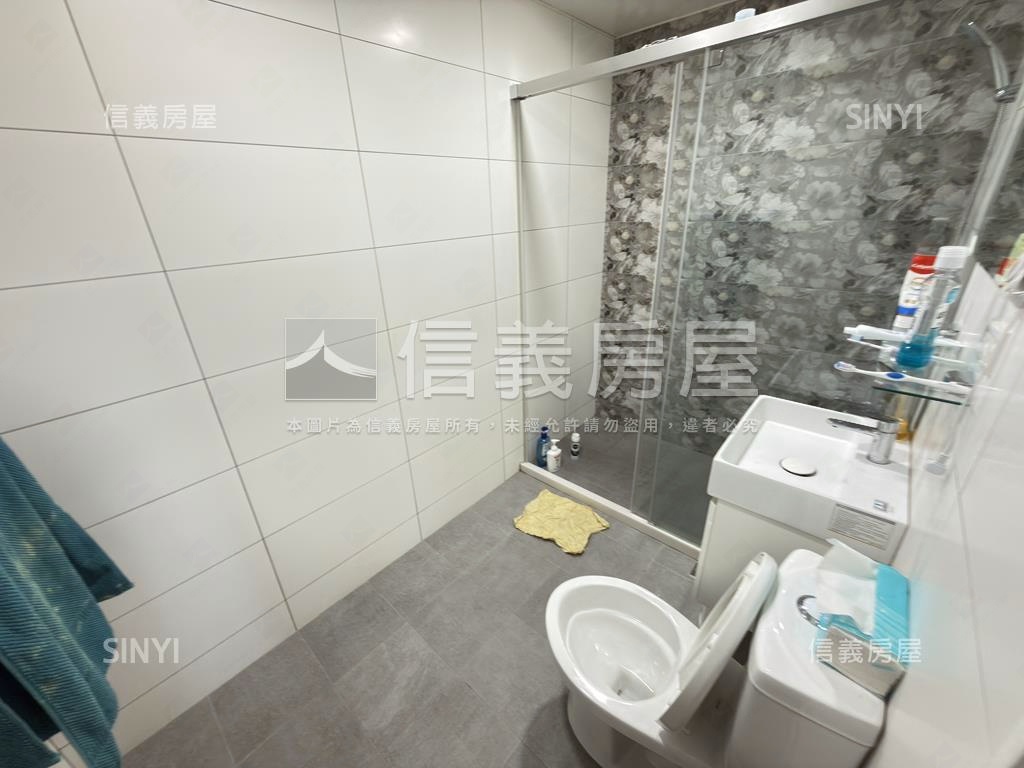 捷運麗景大戶附車位房屋室內格局與周邊環境