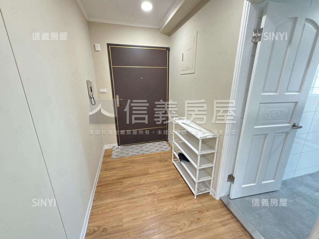 捷運麗景大戶附車位房屋室內格局與周邊環境