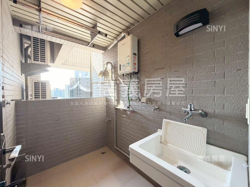 登陽春賞兩房兩衛朝南戶房屋室內格局與周邊環境