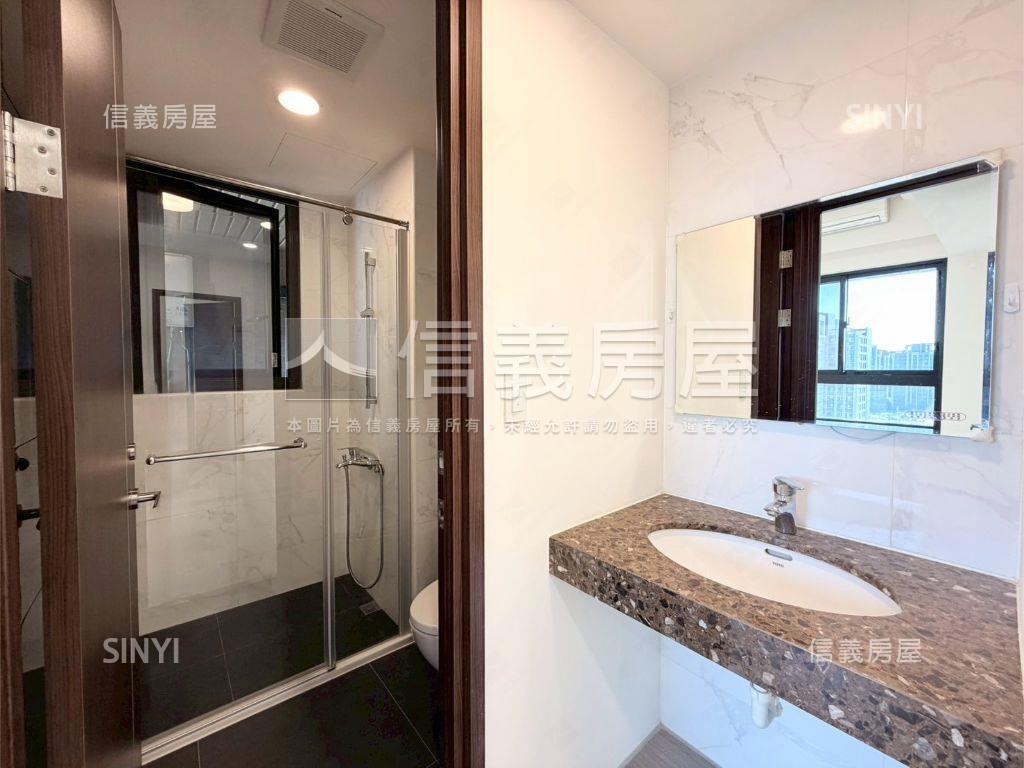 登陽春賞兩房兩衛朝南戶房屋室內格局與周邊環境