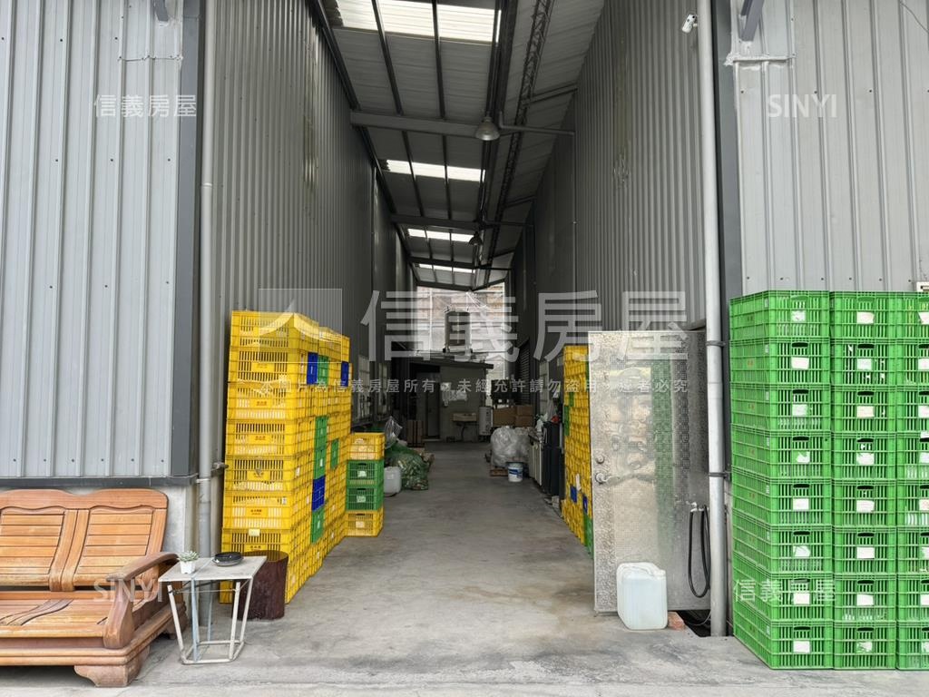 南投草屯地約１３３１坪廠房屋室內格局與周邊環境