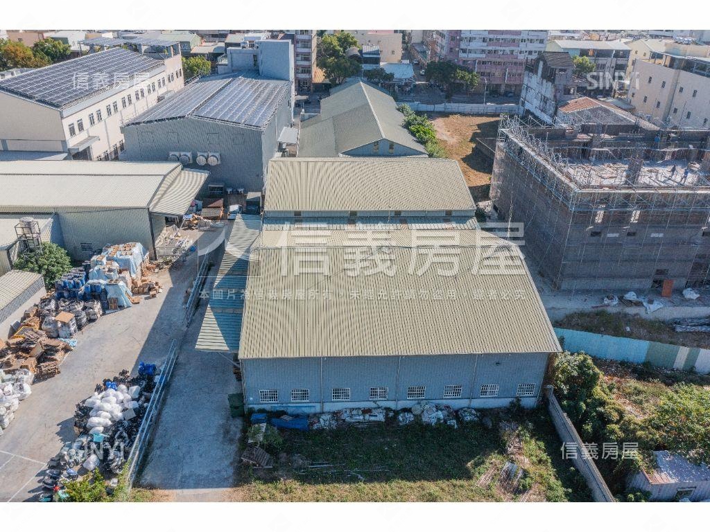 南投草屯地約１３３１坪廠房屋室內格局與周邊環境