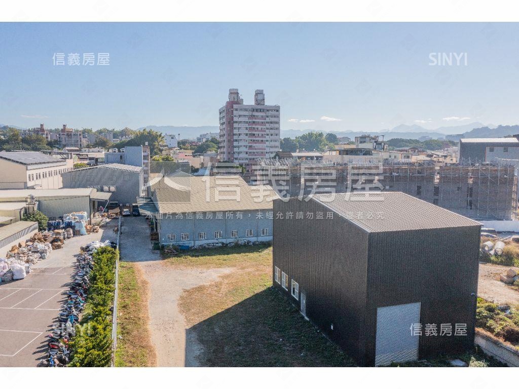 南投草屯地約１３３１坪廠房屋室內格局與周邊環境
