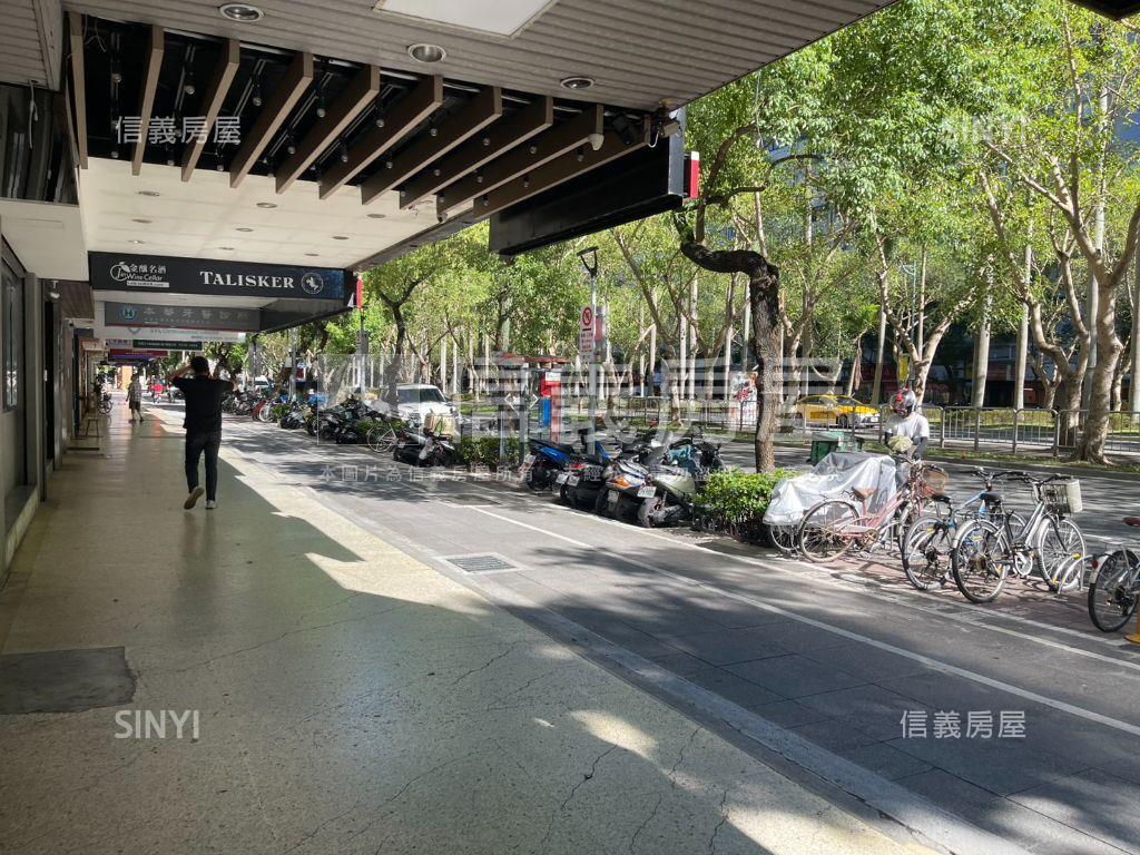 正★仁愛路★質感裝潢店辦房屋室內格局與周邊環境
