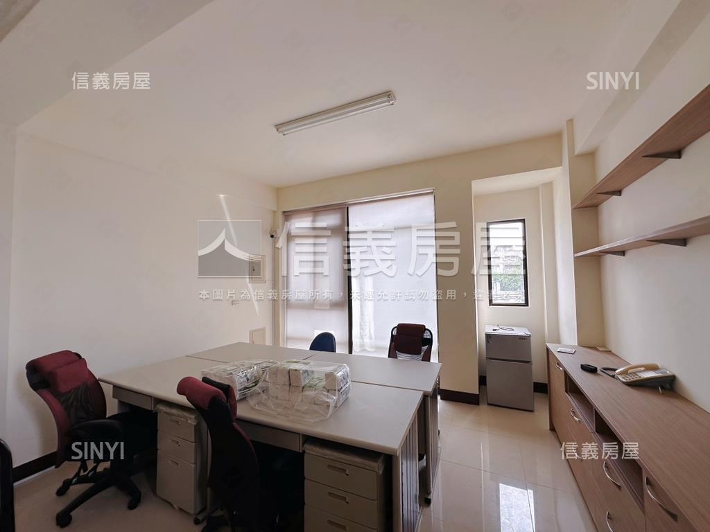 近中華西路臨路別墅房屋室內格局與周邊環境