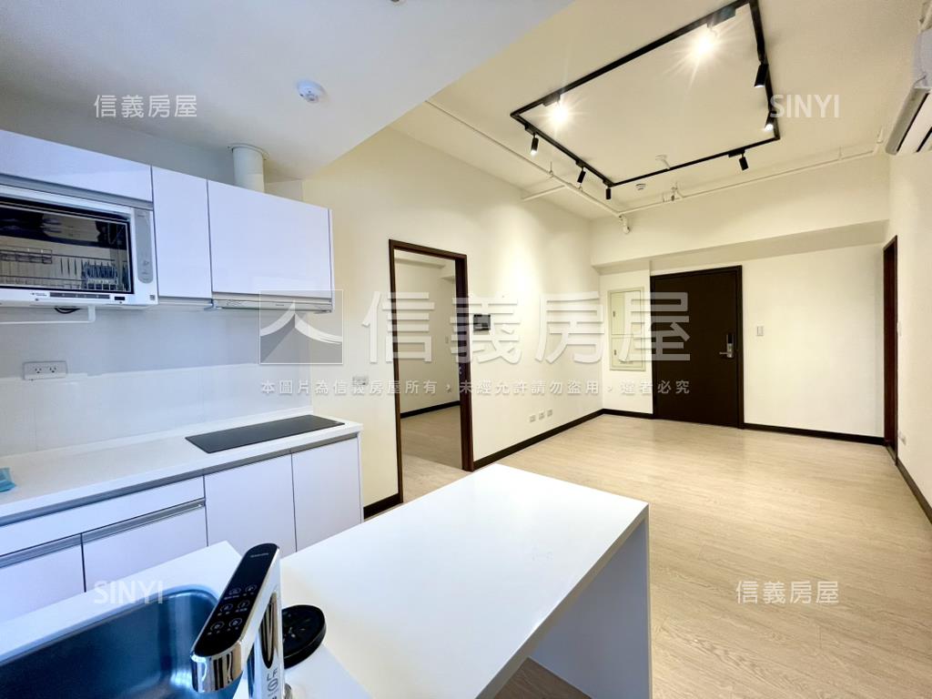 近高鐵娛樂城兩房平車房屋室內格局與周邊環境